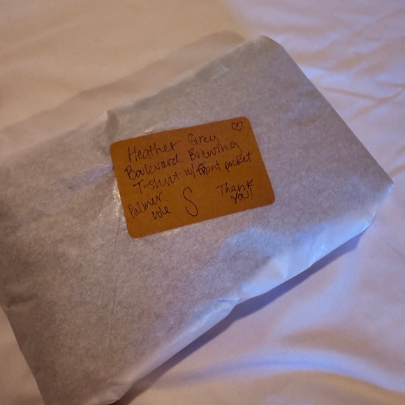 Boulevard Brewing Co. Heather Grey Pocket Tee – S | PalmerCash | NWOT - Picture 8 of 8